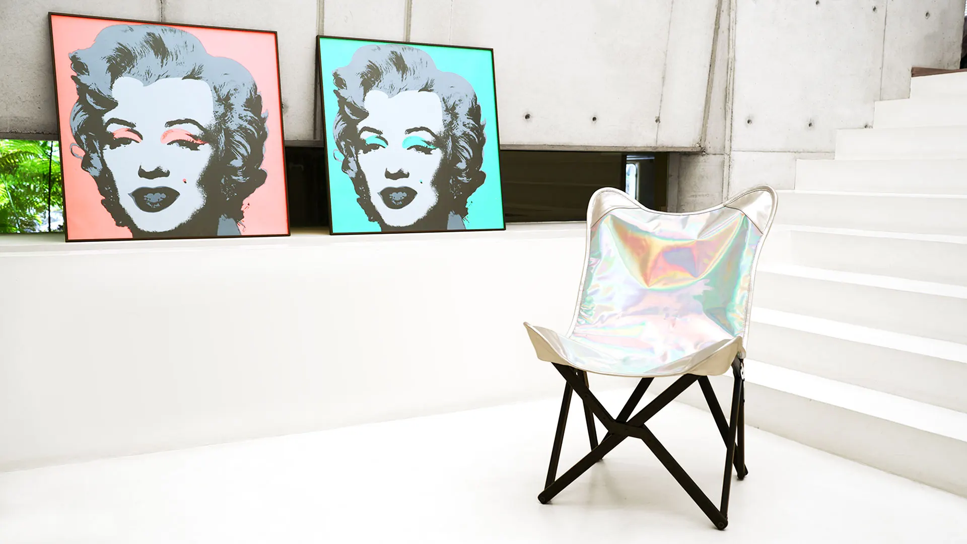 Reflecting Chair